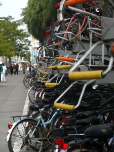 Bike Racks by National Taiwan University ...but people are definitely out and about! Check out how many bikes are already stored on the racks!